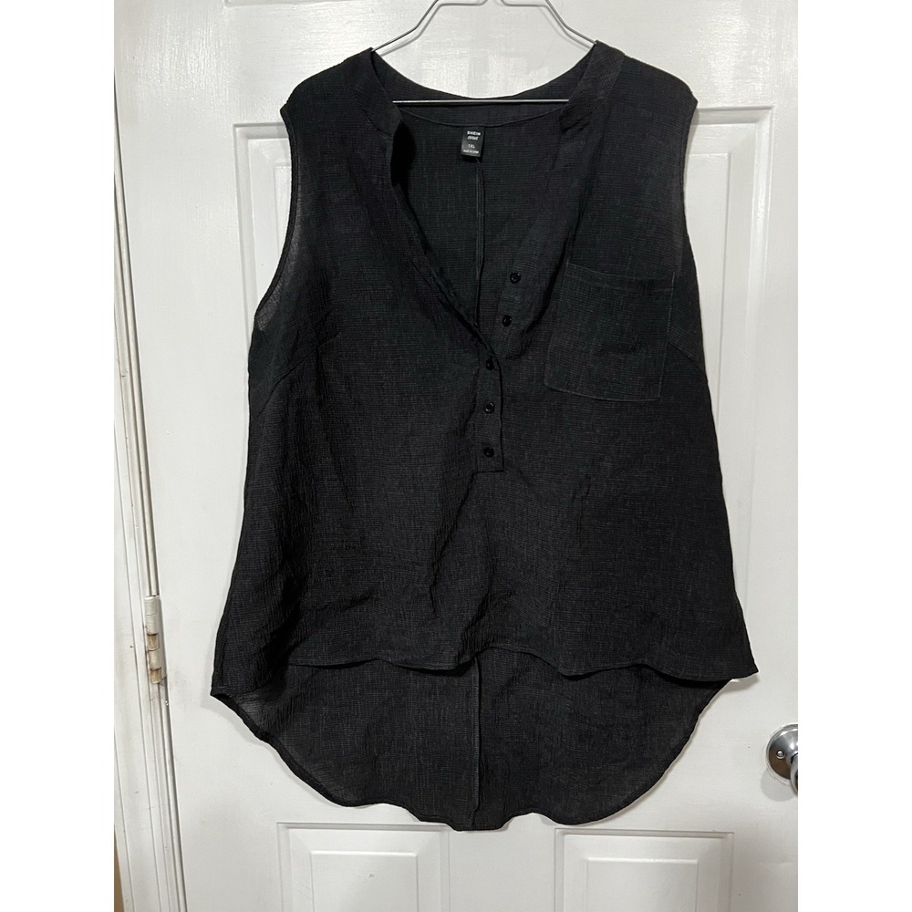 NWOT Shein curve Black crinkle v neck sleeveless plus top Size 1XL